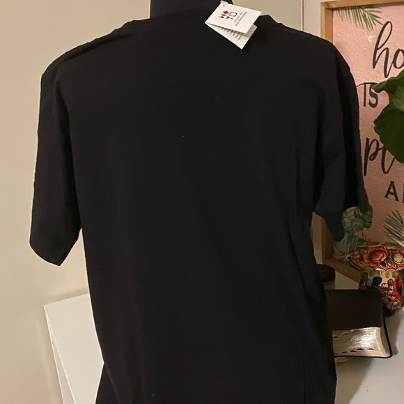 Israel Museum T-shirt Medium New with tag - Picture 4 of 10